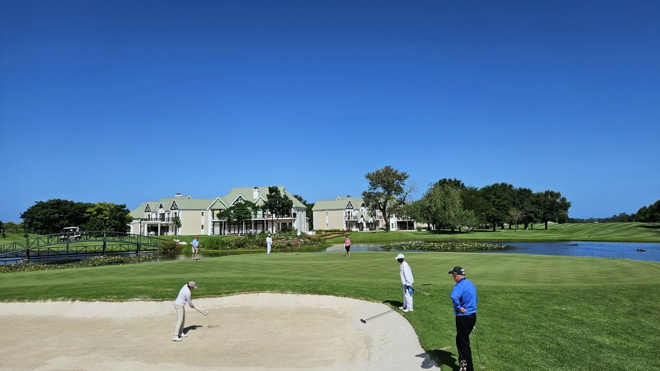 <h2>The Best of South Africa Escorted 2023</h2> 14 Nights | 6 Rounds | March 11 - 25